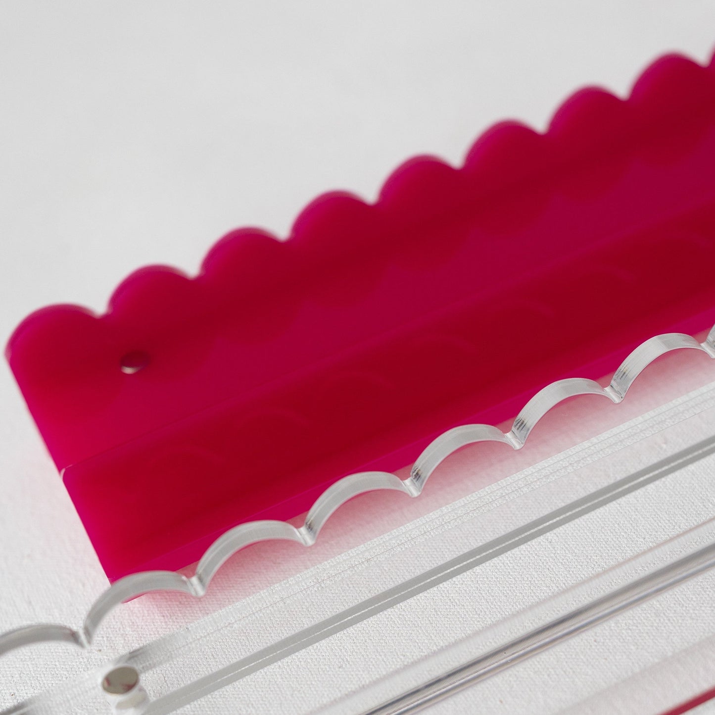 Scalloped Acrylic Mahjong Racks